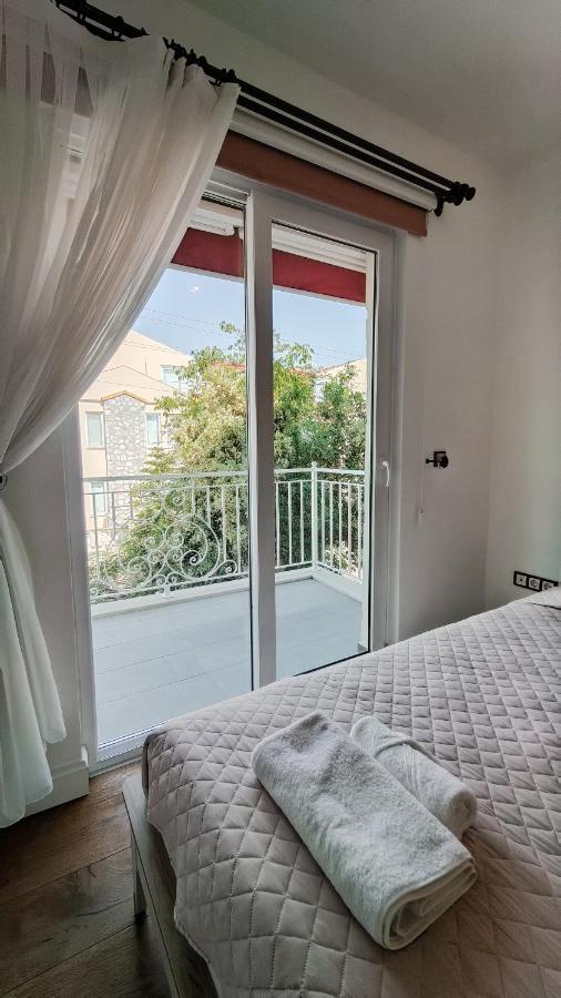 Villa Atlas - 4 Bed Villa In The City Center, Perfect Sea View Fethiye Ngoại thất bức ảnh